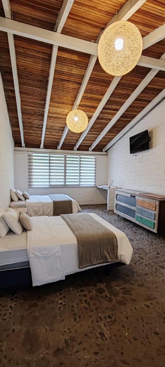 Rustic Quinta La Aurora Bed & Breakfast Banos  Exterior photo
